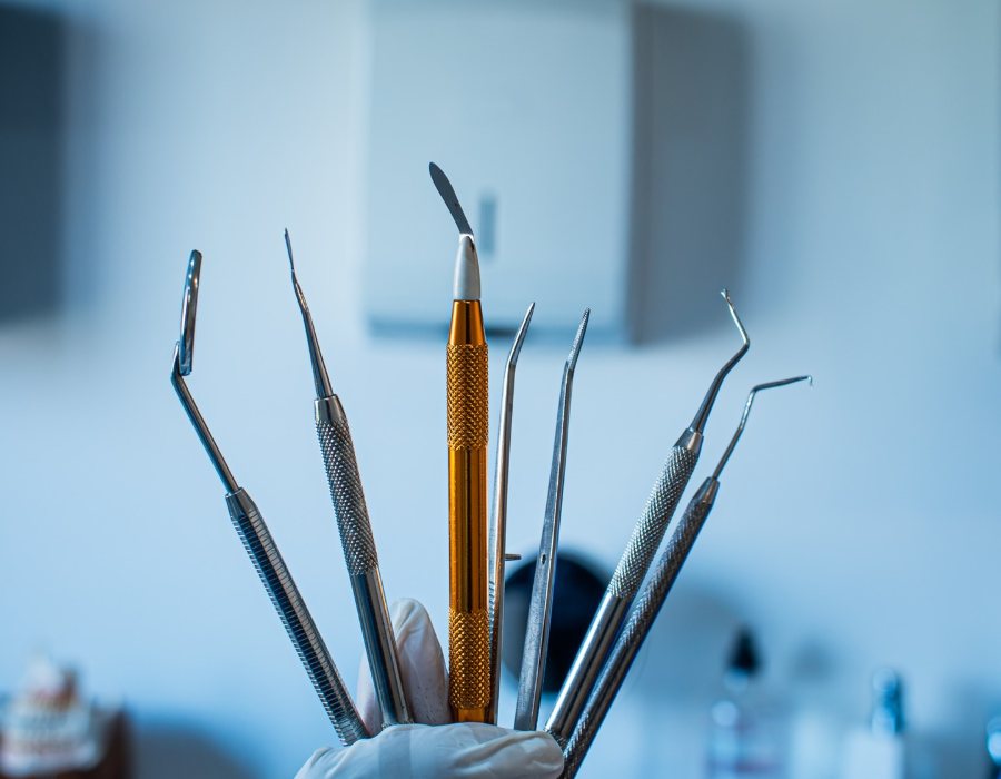 Instrumentos de limpeza dentária